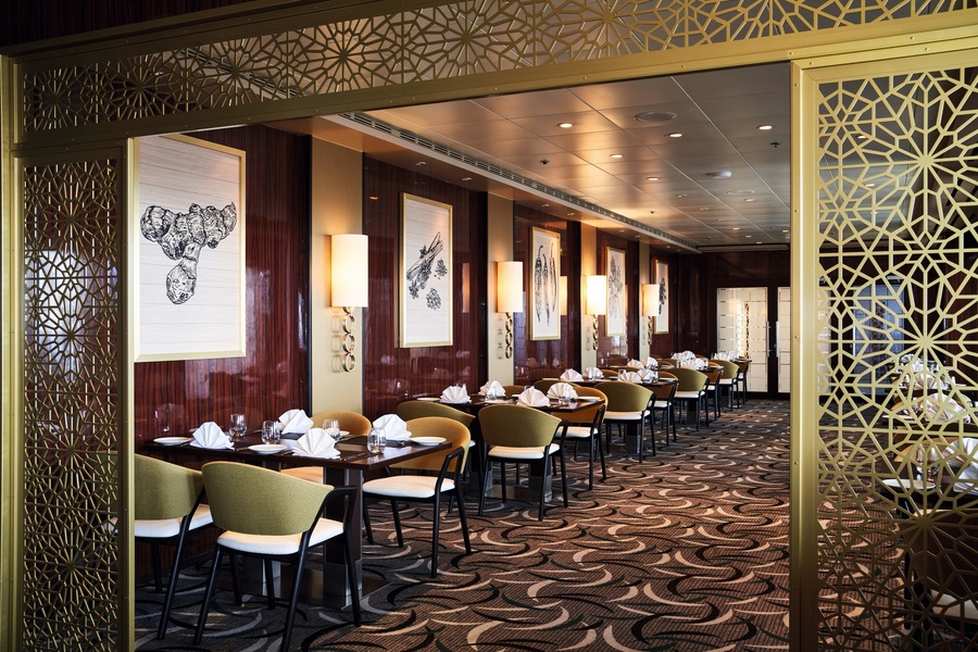 Marella Cruises Marella Voyager Kora La ©Tom Fallon 1.jpg